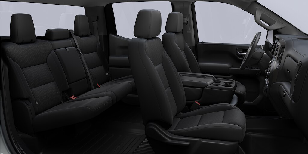 Acabado interior en tela color negro de tu Chevrolet Silverado Turbo 2025, camioneta de trabajo